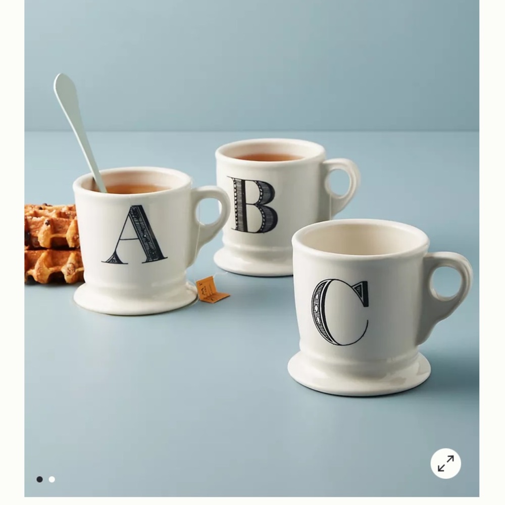 4 Anthropologie L O V E initial mugs